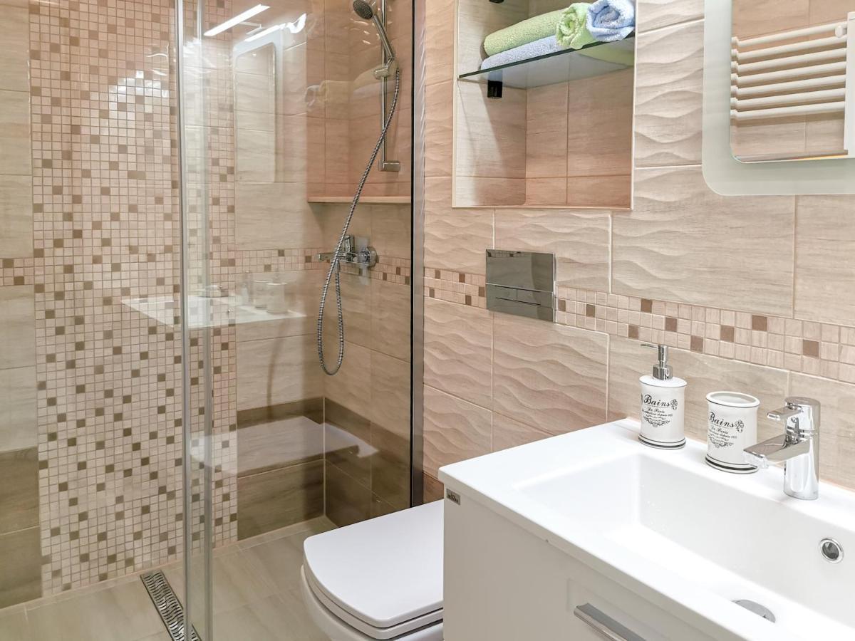 Ultracentral-Luxury Piata Victoriei Apartment Тыргу-Муреш Экстерьер фото